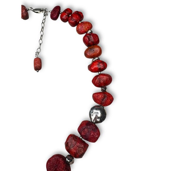 Silpada N1370 Sterling Silver Red Sponge Coral Hammered Circle Necklace - Picture 5 of 13